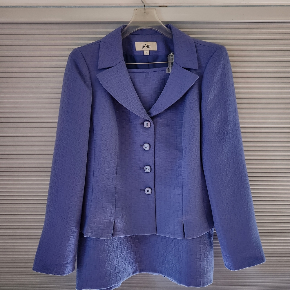 Women's Size 14 Le Suit Periwinkle Skirt Suit Set Skirt And Blazer